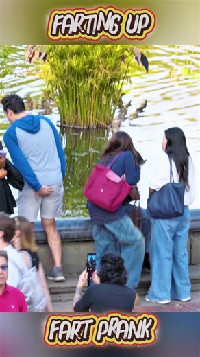 #fartprank #farting #funny #funnytiktok #funnyprank