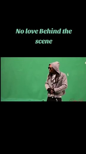 Eminem & Lil Wayne - 'No Love' Lyrics Video