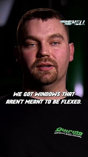 20 Tonne Wrecker Attempts a Tight 66 Foot Move #recoverytruck #automobile #recoveryvehicle