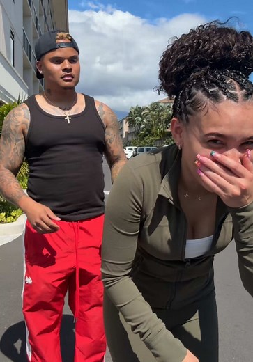 I ain’t gone lie.. that’s crazy 😭 #larobenz #funny #lilversachi | dance