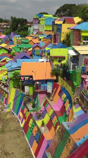 ✨ Colorful Houses Malang Java | Casas coloridas de Malang, Java, Indonesia ✨