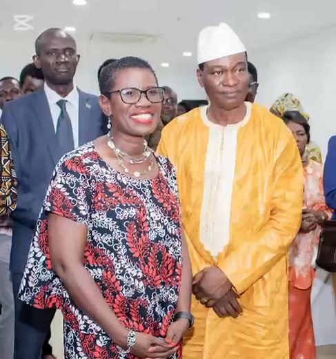 17K views · 290 reactions | Mayor Yvonne Akie Sowyer makes her position clear on Dr. Samura Wilson Kamara's Electoral Justice ,樂辰 | Unity House - Sierra Leone | Facebook