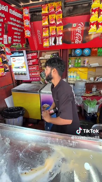 The Most Insane Boost Milk Tea Maker in India! 📍 Kochi in India (kuluki) 💵 Price 50 Rupee #milktea #indianstreetfood