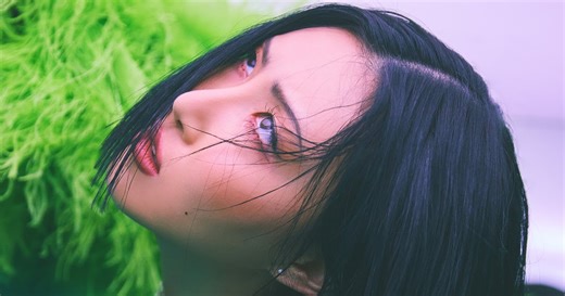 MAMAMOO's Hwasa Drops B-Side Track "Bless U" Mood Sampler