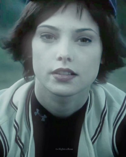 Intense Twilight Baseball Scene with Alice, Jasper, and Edward