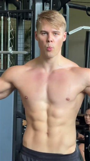 Strutting with Confidence – Fitness Mode Activated -peach.boy #aesthetic #fitness