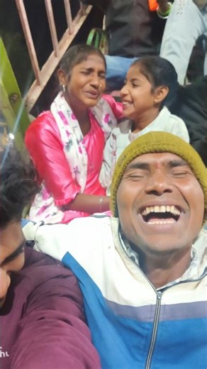 मेले मे जुल्ले पे बैठे 🤣🤣 #minivlog #trending #shortsfeed #viral #vlog #shorts #music