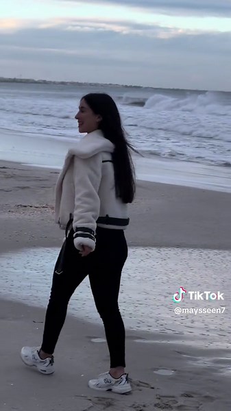 😇🤍 Instagram: mayssene_telmoudi_1 #tunisia🇹🇳 #fypシ゚ #الشعب_الصيني_ماله_حل😂😂 #ala #rap #fyp #