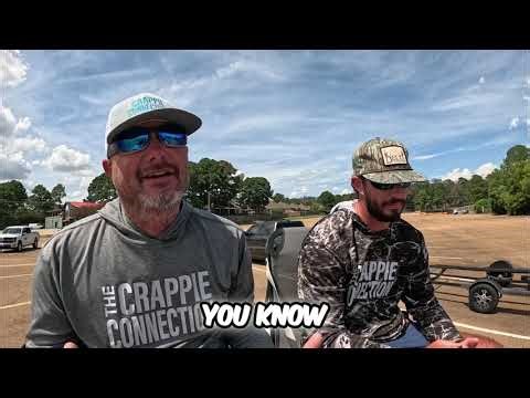 Crappie Fishing Secrets: Pro Tips for LiveScope Success!