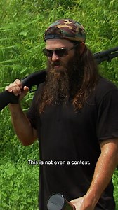 Si's Tracking Strategy: Just Wait with Tacos 🌮 #DuckDynasty | Duck Dynasty