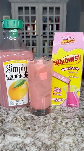 Pink Starburst Vodka Lemonade Punch !💗🔥
