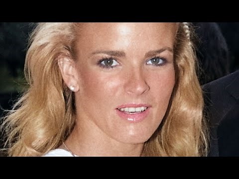 The Disturbing Details Of Nicole Brown Simpson's Crime Scene