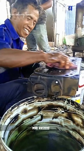 Mekanik alat berat penghasilan yang besar sekali #alatberat #mekanikalatberat #operatoralatberar #excavator | Mas Krizzzz