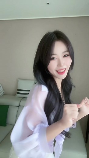 지금보니까 이게 더 잘한거같아 그니까 또 올릴래 ㅋㅋcome to insta:xxoneee__#추천 #추천떠라 #댄스 #fyp #おすすめにのりたい