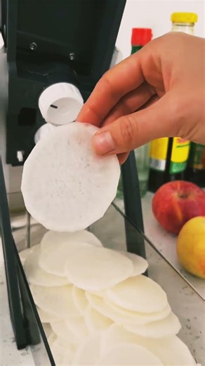 Adjustable Mandoline Slicer — Perfect Cuts Every Time! 🥔 #shorts