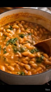 This bean soup takes me back to cozy nights spent around the dinner table, where each spoonful was a warm hug from the inside out. Trust me, you won’t want to stop after just one bowl! Recipe’s waiting for you in the comment 👇 | Recipes & Cooking Guide