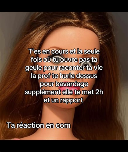 Professeur qui crie pendant le cours