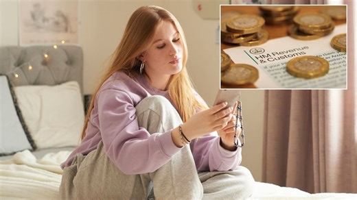 HMRC issues warning after thousands of scams reported ahead of deadline