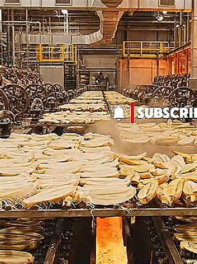 Banana Blossom Processing in Traditional Factories