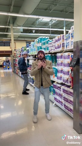 Just giving the customers some positive vibes! 🙌 #intercom #prank #flamingo