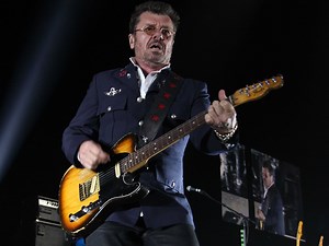Le terrible accident de Tim Farriss : le guitariste de INXS s'est fait arracher un doigt sur un bateau