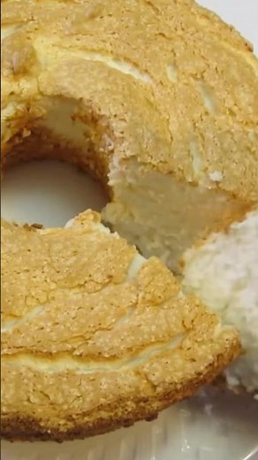 ANGEL FOOD CAKE 😋 So YUMMY 😍 #food #baking #healthy #dessert #cake #recipe #tutorial