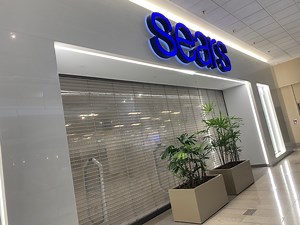 Sears closes its doors for good after 46 years