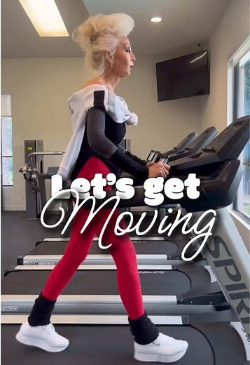 I know from experience, I know from watching others... YOU MUST NEVER EVER GIVE IN TO COMPLACENCY AND IMMOBILITY❣️❣️❣️ The IMPORTANCE OF DAILY MOVEMENT-walking, swimming, jogging, regular gym visits, yoga, stretching, dancing, hiking- EQUALS THE QUALITY OF YOUR LIFE!!!!!! DON'T GIVE IN TO TOMORROW!!!!!!! . #letskeepmoving #gymsession #workoutover70 #styleover70