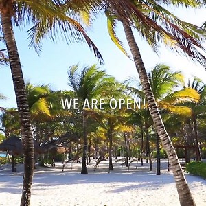 The countdown is over! Our resort is officially open and ready to welcome you. | Grand Palladium Riviera Maya Resort & Spa