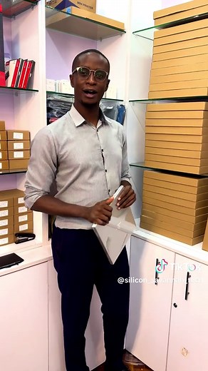 IT COMES BOXED AND SEALED ; ✅RAM: 16GB DDR4 – 2400MHz SDRAM (2x 8GB) | Up to 32GB ✅Storage: 256 GB PCIe®️ M.2 Value SSD ✅Graphics Processor: Integrated: 2 GB AMD Radeon™️ Vega Graphics (Support HD Decode, DX12, and HDMI.) ✅Processor: AMD Ryzen™️ 5 PRO (2.3 GHz base frequency, up to 4.0 GHz burst frequency, 4 MB L3 Cache, 4 Cores ✅Display: 14 inches TOUCHSCREEN (35.56 cm) diagonal FHD IPS eDP anti-glare WLED-backlit slim, 250 nits, 45% NTSC (1920 x 1080) PRICE 31,000/-