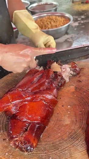 Delicious big duck cutting! #food #bbqmeat #bisonmeat #chinesefood #delicious #meatmarket #cooking