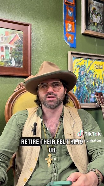 Wearing Felt Hats Year-Round Tips and Tricks