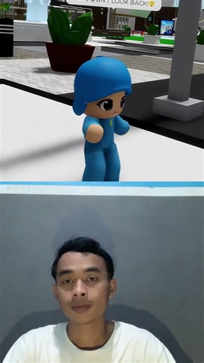 The saw pocoyo in the big screen #roblox #robloxedit #robloxshorts #robloxtrend