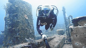 Wreck diving ... Statia!!! Scubaqua Dive Center - STATIA | Scuba Diver Girls