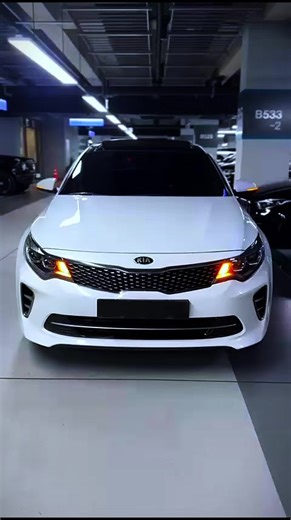 Kia K5 Prestige 2016/2017 2.0 Benzin Bezdetal Reng: 1 detalda kosmetik reng var Bakı təhvili: ..... USD(Gömrüksüz) #keşfet #məniönəçıxart #fyp #azərbaycan #azərbaycantiktok🇦🇿🇦🇿