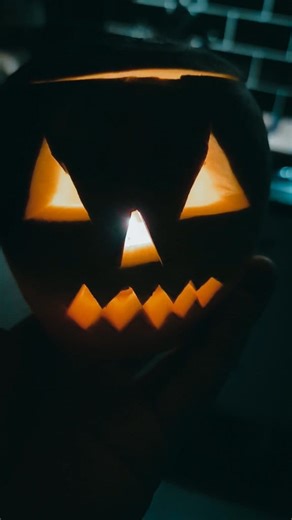 I just wanted to take this moment to have a little Hallowe'en...rant. I am shocked at the alarming rate that Scottish children are being taught to carve pumpkins vs the traditional Scottish way - of using a neep to make their Halloween lanterns. Listen, I know pumpkins are a lot easier to gouge out than a neep. I know! But how can we set up the next generation for life, if they haven't experienced the pain, anguish and physical torture that it takes to successfully carve up a neep lantern for Ha