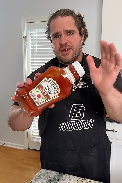 This Ketchup Trick Will Change How You Empty the Bottle