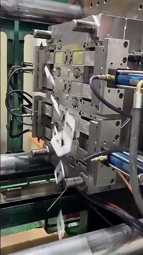 Precision Injection Molding | Plastic Manufacturing Process in Action