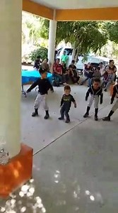 45K views · 181 reactions | Si así como bailan Banda jugaran béisbol, fueran campeones. 論️⚾ - La Diana Ranchera | Música Tradicional Sinaloense | Facebook