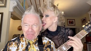 Watch Toyah Robert Fripp cover Gerry & The Pacemakers' "How Do You Do It?"
