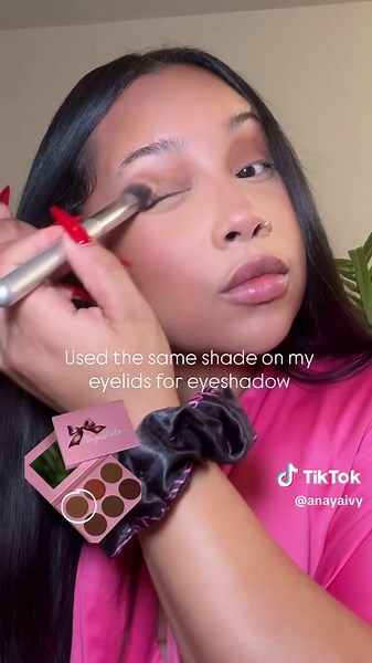 How I like to use the “life is like a box of chocolate palette” from nayavista This product is very pigmented so I like to tap my brush on my hand & then apply. This is a buildable product so less is more. This was a simple everyday light beat ✨ Click the link in the bio to shop our cosmetics 💕 #fyp #fallmakeup #bronzertutorial #veganmakeup #blackownedbusiness