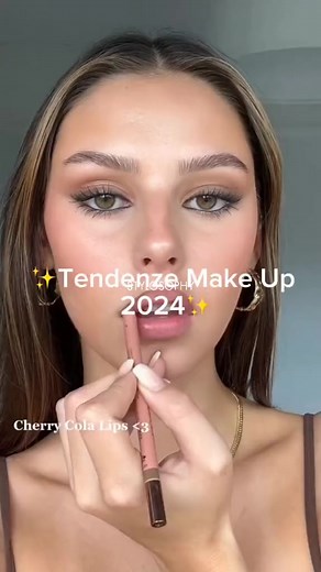 Trend make up 2024 #trendbeauty #makeuptrends #makeup #makeuptutorial #trend #makeuplovers | Stylosophy | Facebook