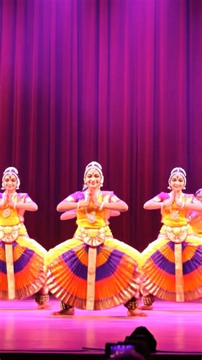 Trendng now❤️ #shorts #youtubefeed #shortsfeed #trending