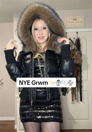 Canadian girls are hard core, we can handle anything 🏂☃️⛷️happy new years xoxo #canadiangirl #goingoutoutfit #nyeoutfit #sequinsdress #2000s @fine’ry. @Dove Beauty & Personal Care @Red Bull Canada