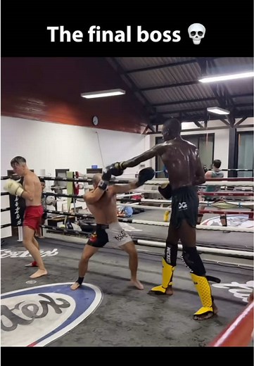 The Struggles and Humor of Being Tall in Muay Thai