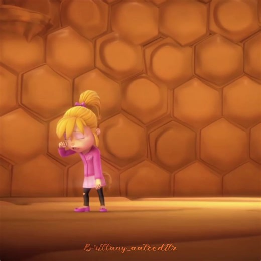 Queen B: Alvin and The Chipmunks Tribute