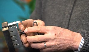 Réaliser des semis dans des minimottes