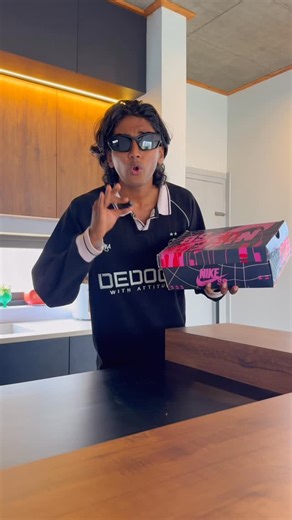 MrPower on Instagram: "Into the Spider-Verse! 🕷️🕸️ Unboxing the Hottest Dunks Unboxing the ultimate Spider-Man kicks! 🕷️🔴 Check out the insane details on these Nike SB Dunk Low “Across the Spider-Verse” edition. Straight out of the movie and onto your feet! 👟✨ Looking for premium quality sneakers like this? We’ve got you covered. 💯 Top-notch quality 🔥 Exclusive drops 📩 DM or Contact @power_store.in now to grab your pair! Follow us for more crazy sneaker updates. 🚀 . . . #nikesb #spiderm