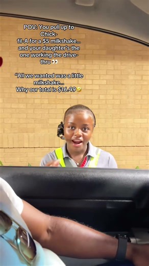 When you visit your child’s first job.#funny #funnyvideos #comedy #family #challenge