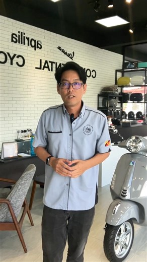 Not sure which Vespa model suits you best? 🤔 This quick guide breaks it down, simple and clear. 🛵✨ From daily rides to premium comfort, there’s a Vespa for every lifestyle. If you want more info, WhatsApp us directly 👇 📞 Brandon: 60 10-979 7449 💬 WA: https://wa.me/message/6U2LX3WWLH4FM1 📞 Aliff: 60 18-901 1688 💬 WA: https://wa.link/uo6v4i Payment Terms Available ✅ • 💵 Cash • 💳 Credit Card Loan • 🏦 Aeon Credit Loan • 🏁 Chailease Berjaya Credit Loan 📍 Location: Lot 4 & 5, Borneo Garden